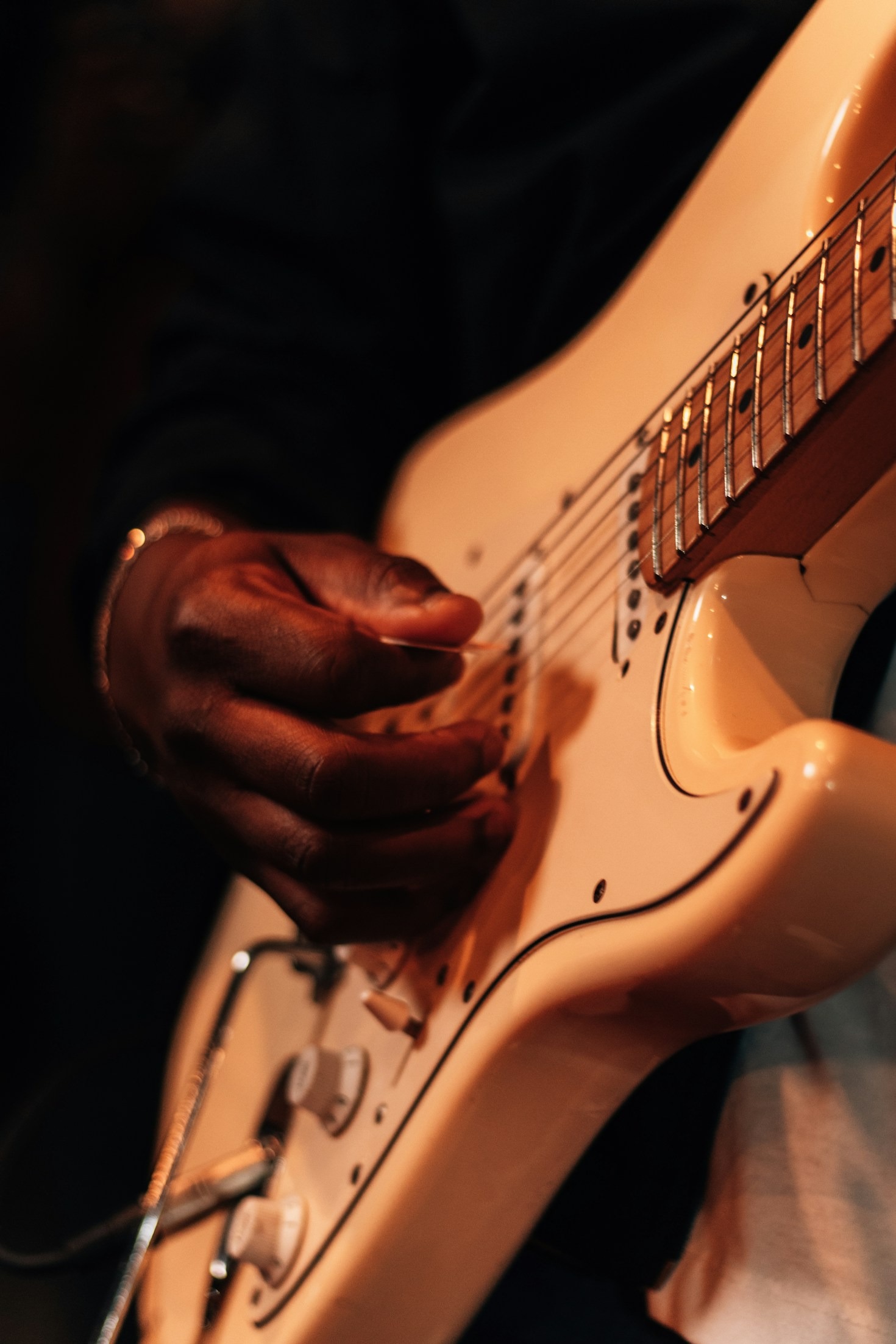 Entrevista exclusiva com o cantor e compositor Diego Zanata